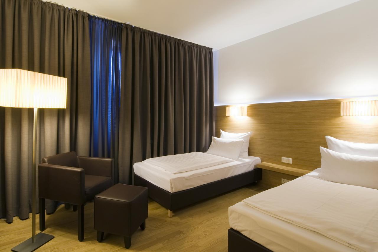 Hotel Thalmair Munchen Bagian luar foto